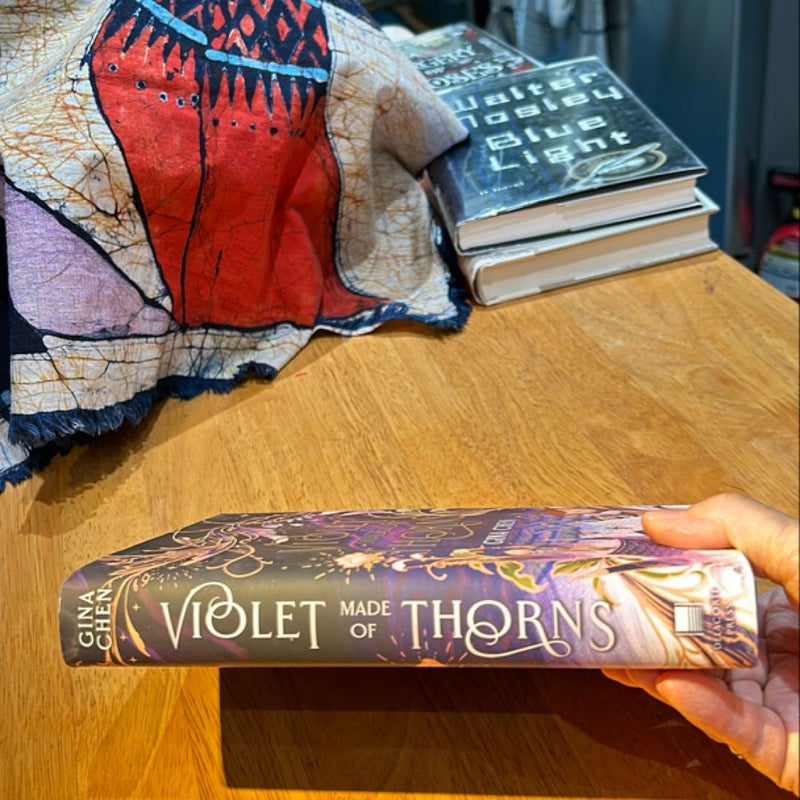 Signed 1st ed./1st * Violet Made of Thorns