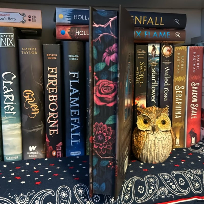 Bonded by Thorns SIGNED *Fairyloot* edition