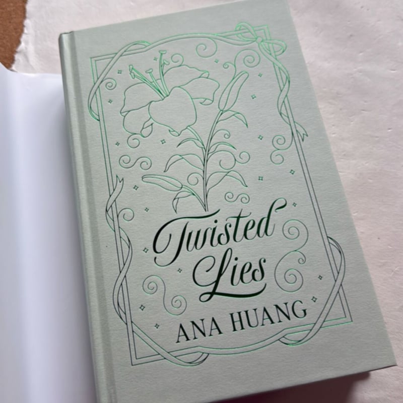 Twisted Lies -fairyloot