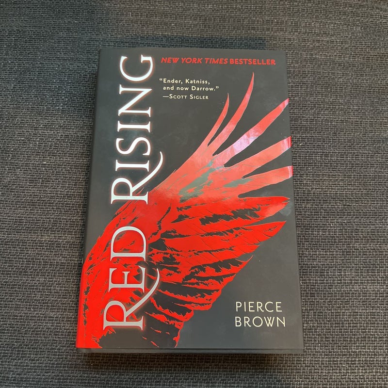 Red Rising by Pierce Brown