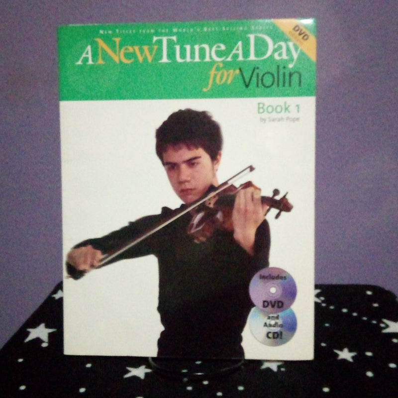 A New Tune A Day for Violin Book 1 with CD & DVD 