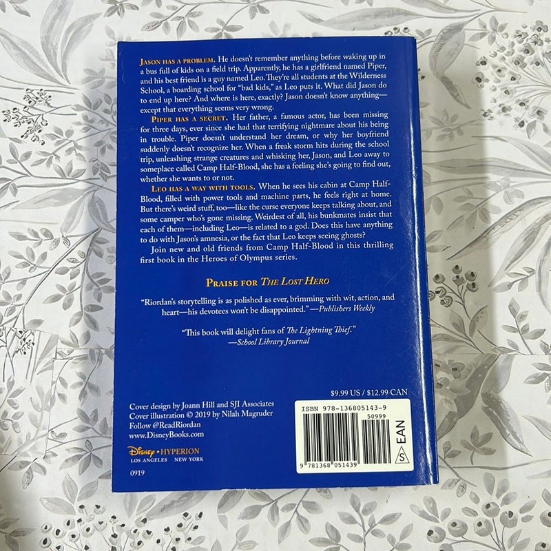 Heroes of Olympus, the, Book One the Lost Hero ((new Cover))