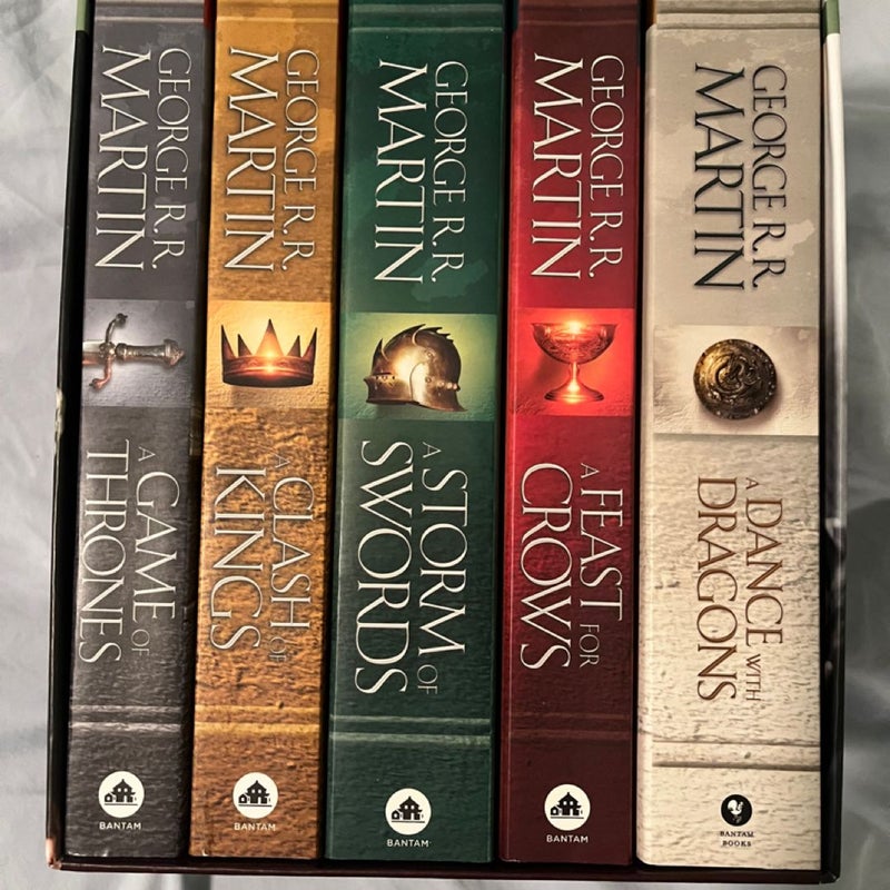 A Song of Ice and Fire Paperback Box Set