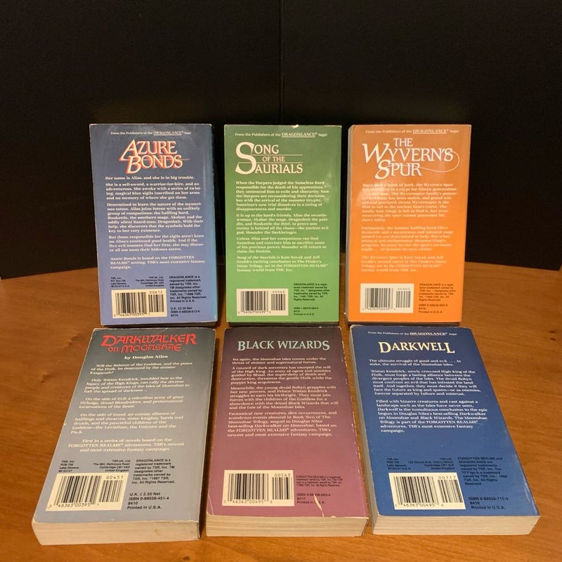 Vintage Forgotten Realms: Complete Finder’s Stone & Moonshae Trilogy Set: Azure Bonds, The Wyvern’s Spur, Song of the Saurials, Darkwalker on Moonshae, Black Wizards, Darkwell