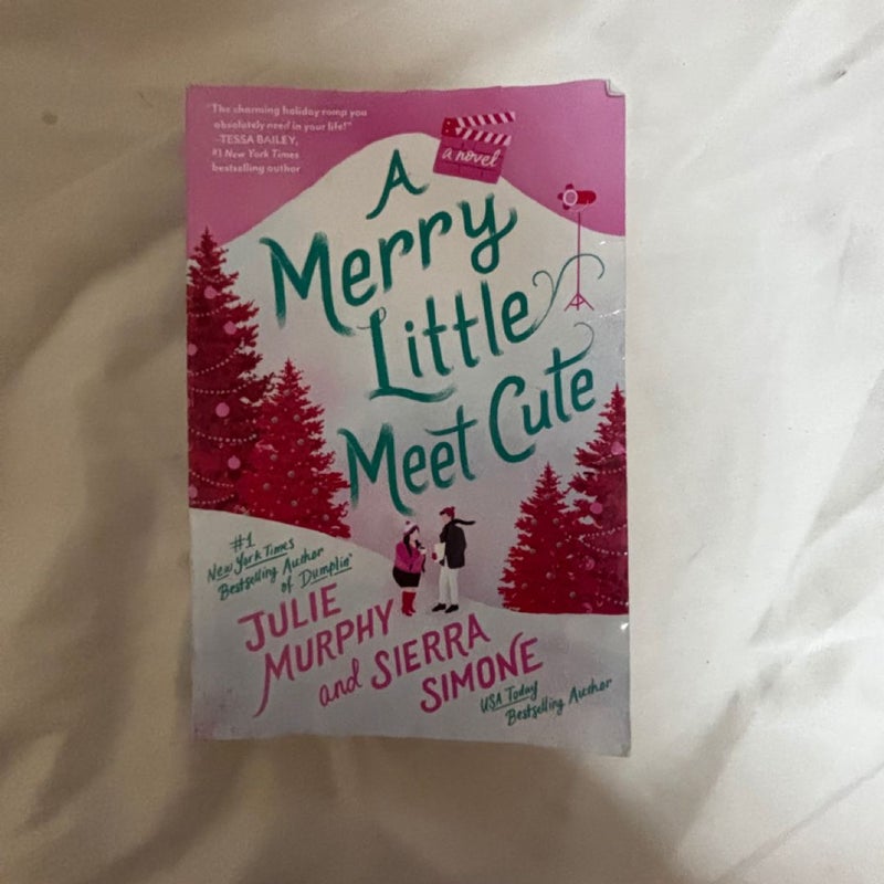 A Merry Little Meet Cute