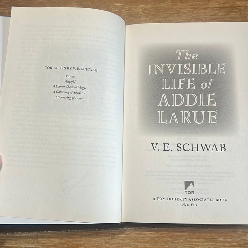 The Invisible Life of Addie Larue, Special Edition