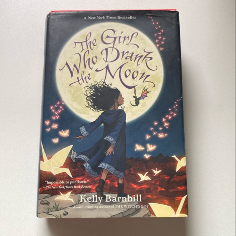 The Girl Who Drank the Moon (Winner of the 2017 Newbery Medal)