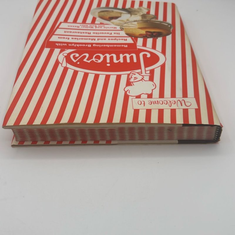 Welcome to Junior's!