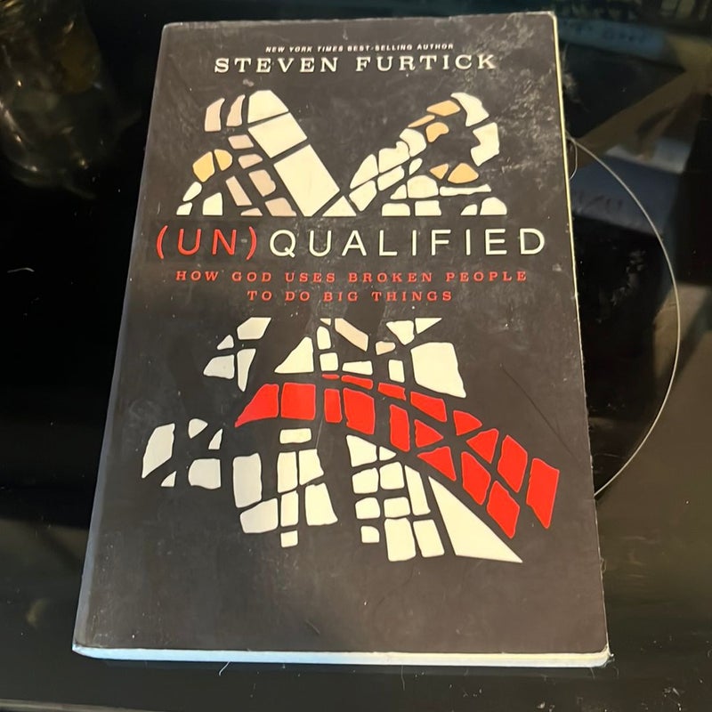 (un)Qualified