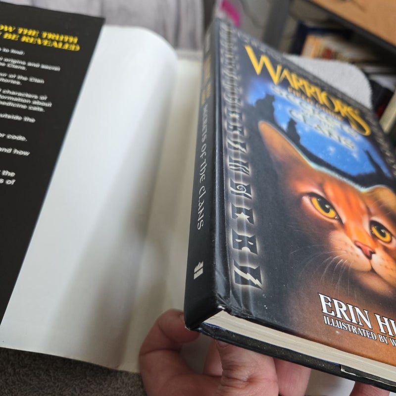 Warriors: Field Guide: Secrets of the Clans