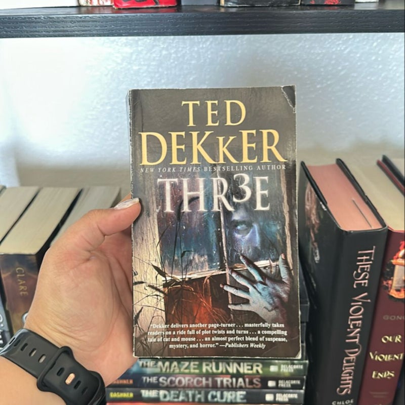 Thr3e