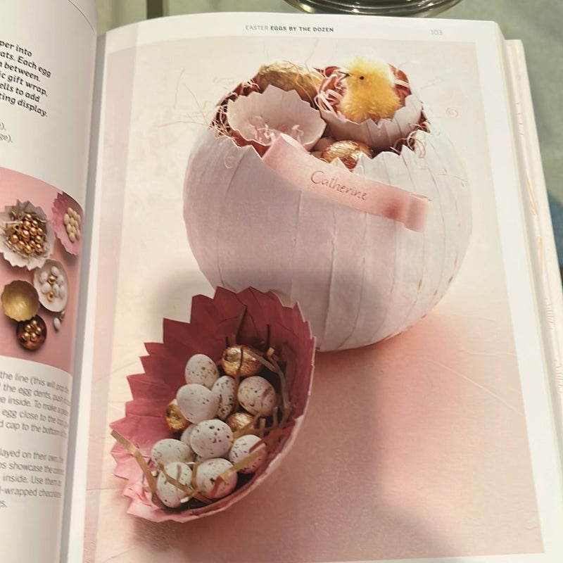 Martha Stewart's Handmade Holiday Crafts