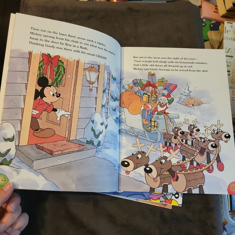 Disney Toontown Bundle by Margaret Snyder, Paperback | Pangobooks