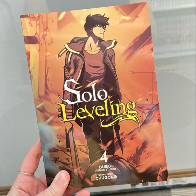 Solo Leveling, Vol. 4 (comic)