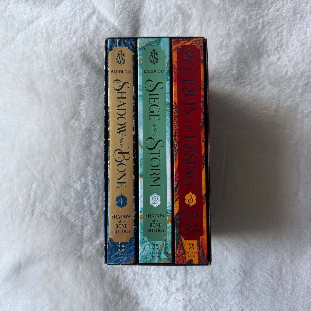 The Shadow and Bone Trilogy Boxed Set