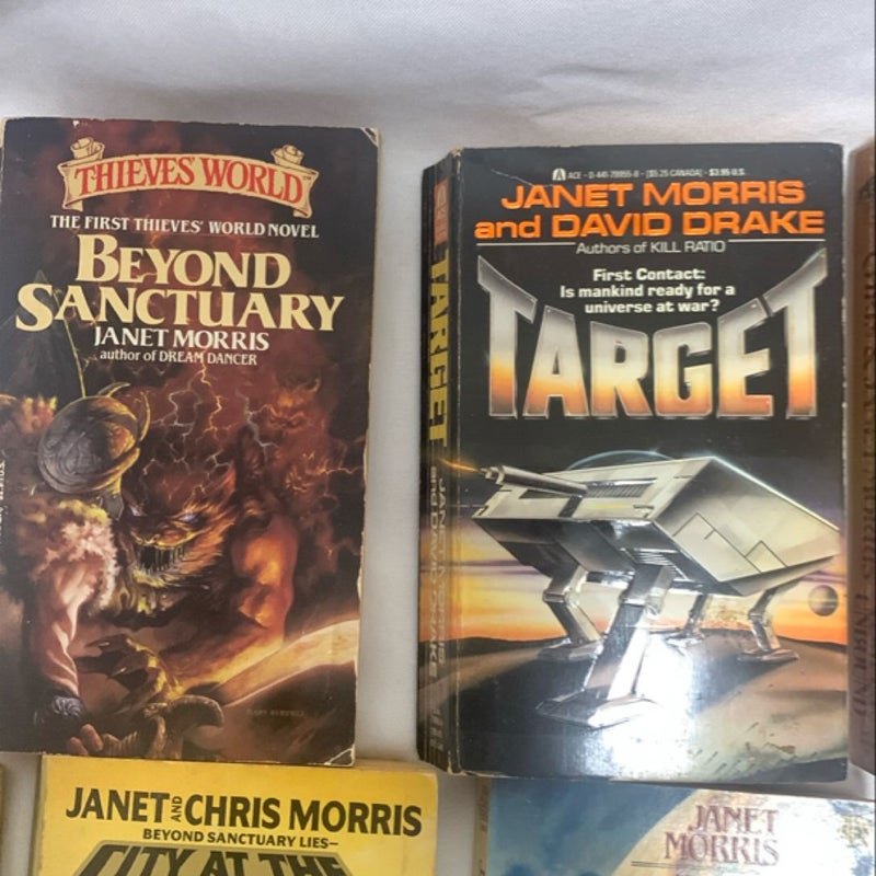 Bundle of 10 vintage books by Janet Morris, fantasy novels books. City at the edge of time, Heroes Hell ect. 