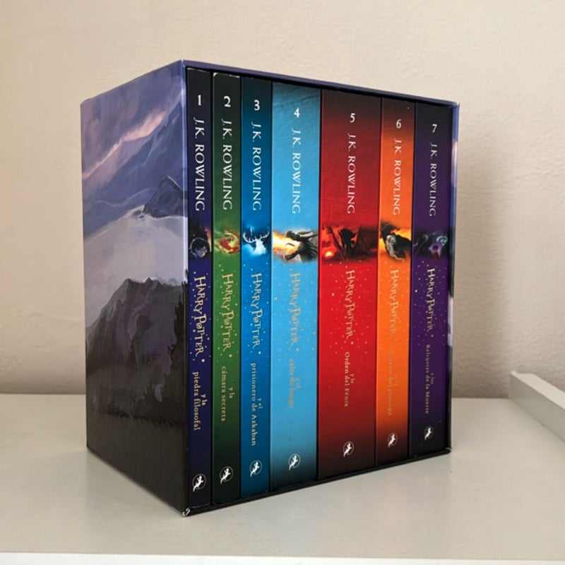 Harry Potter - la Serie Completa / Harry Potter Paperback Boxed Set in Spanish 