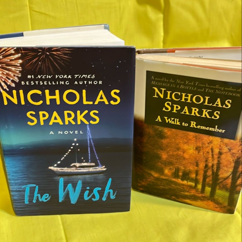 Bundle of 11 Nicholas Sparks books