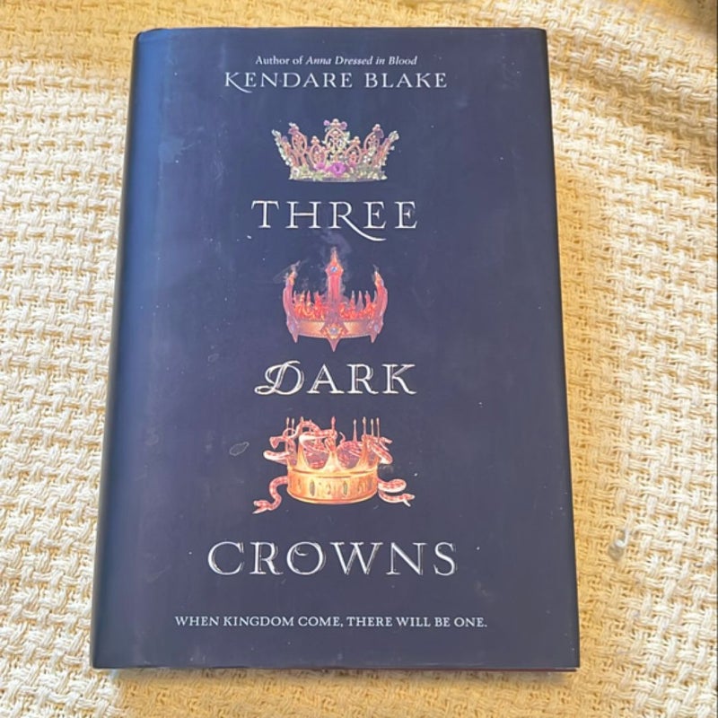 Three Dark Crowns