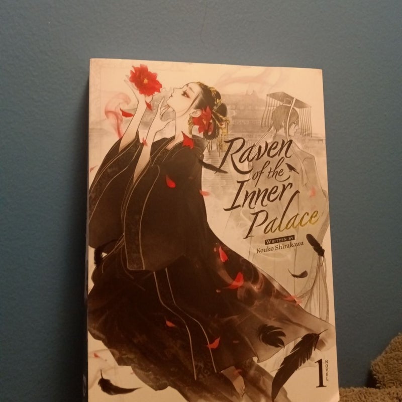 Raven of the Inner Palace (Light Novel) Vol. 1