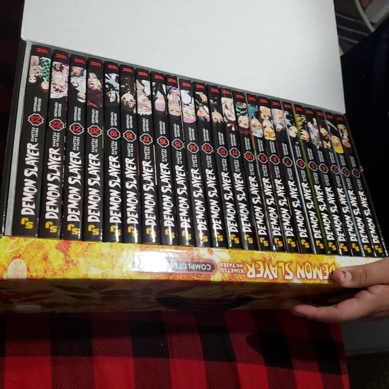 Demon Slayer Complete Box Set