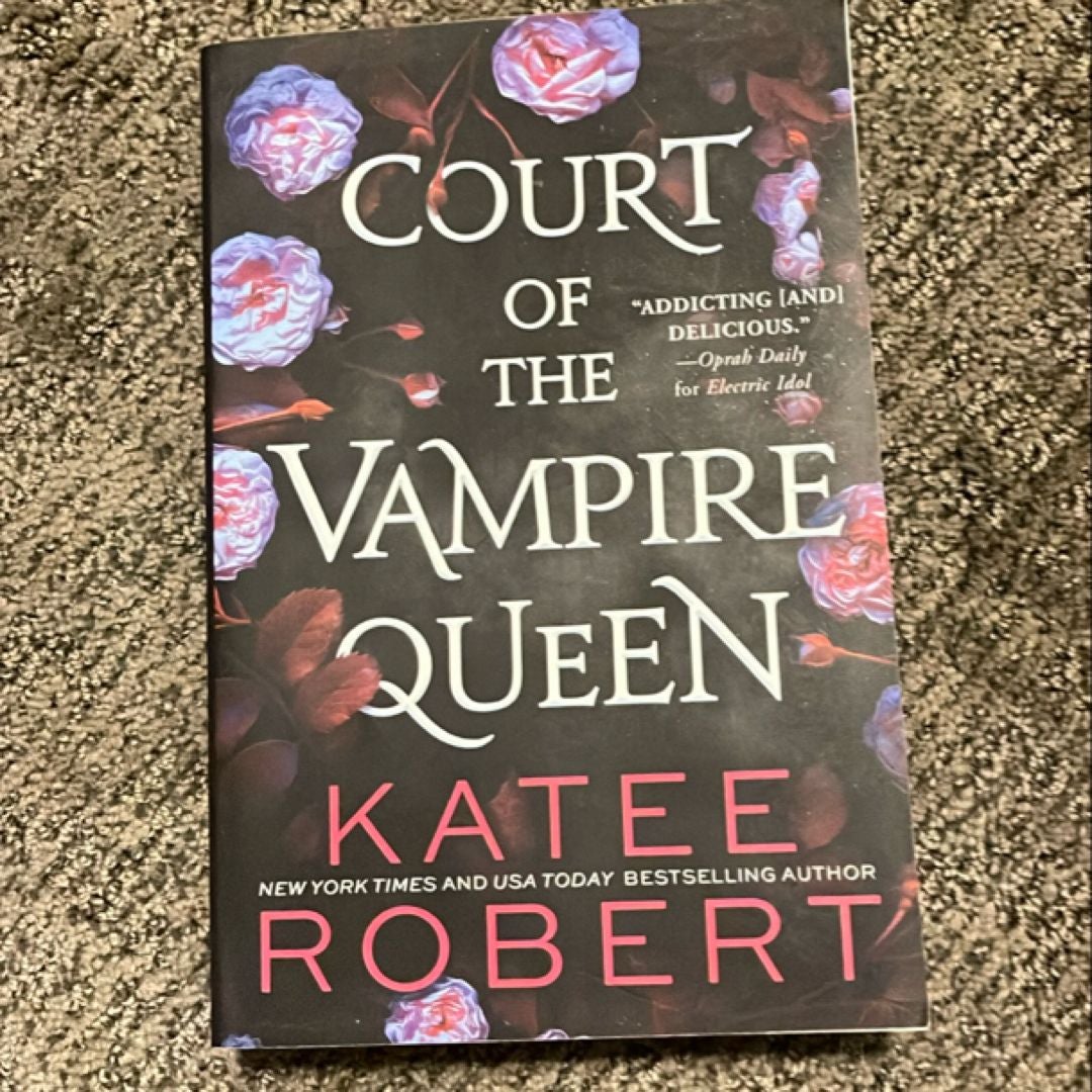 Court of the Vampire Queen by Katee Robert, Paperback | Pangobooks