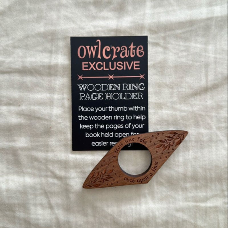 Addie Larue wooden ring page holder (OwlCrate exclusive)