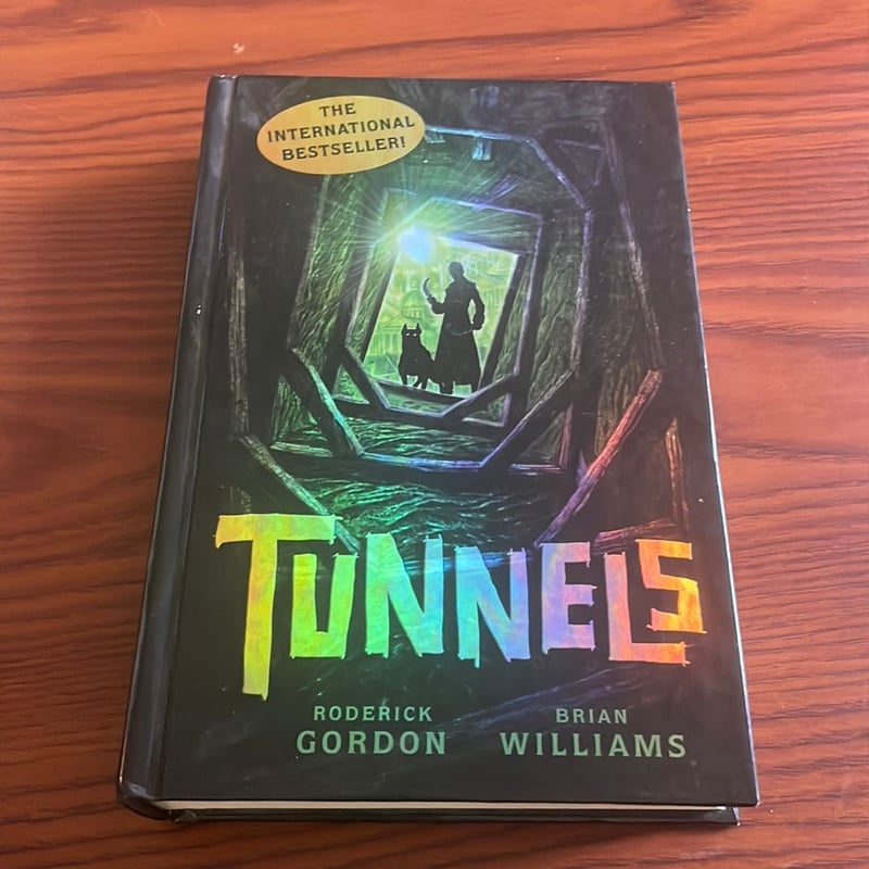 The Tunnels by Roderick Gordon, Hardcover | Pangobooks