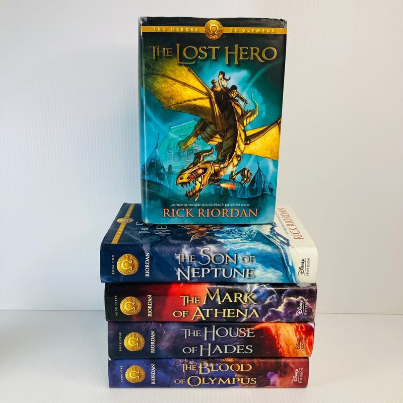 The heroes of Olympus hardback set