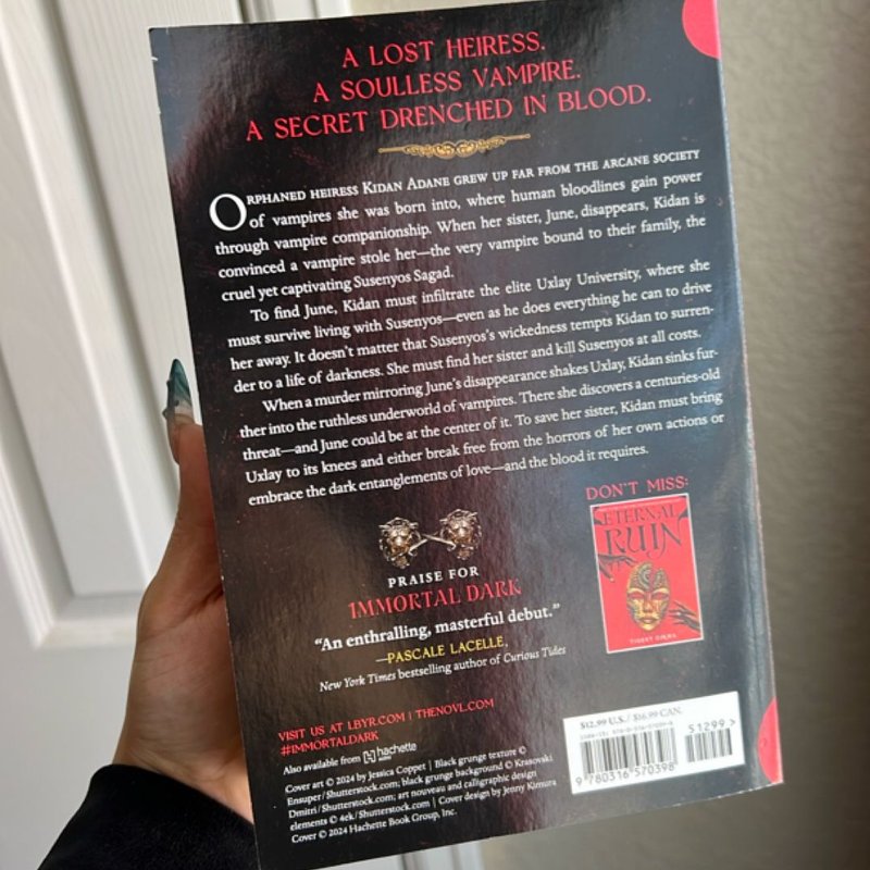 Immortal Dark (Deluxe Limited Edition)