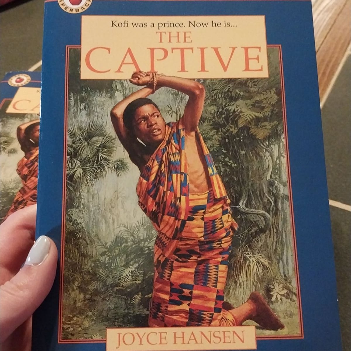 The Captive by Joyce Hansen, Paperback Pangobooks