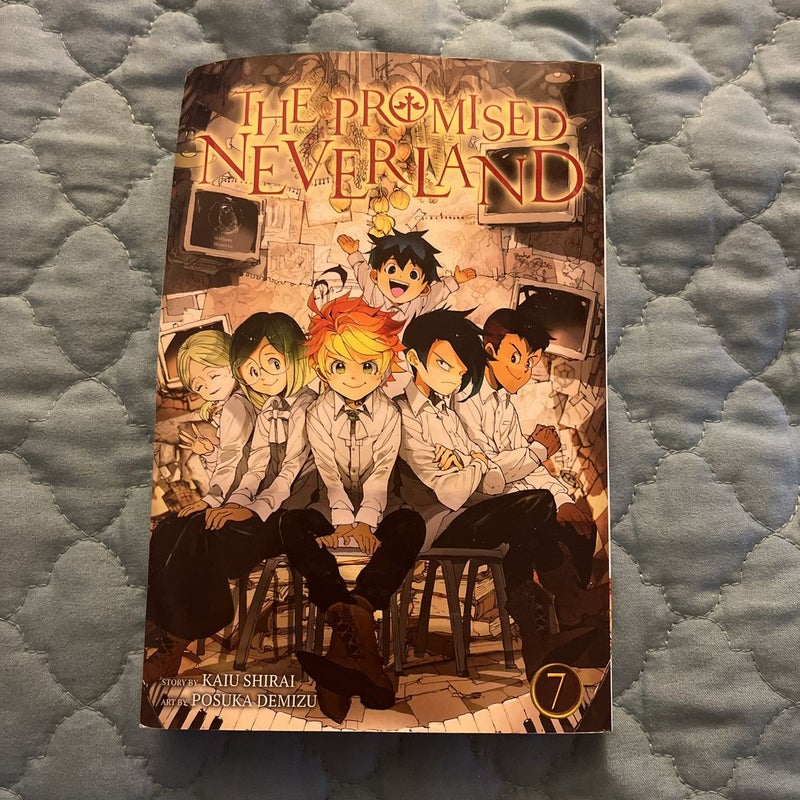 The Promised Neverland, Vol. 7 (7)