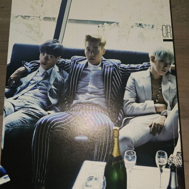 Beast kpop cd art book