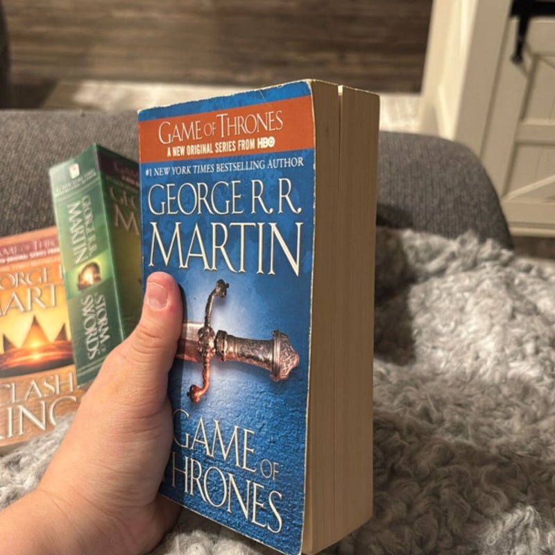 A Game of Thrones Set (book 1-5)