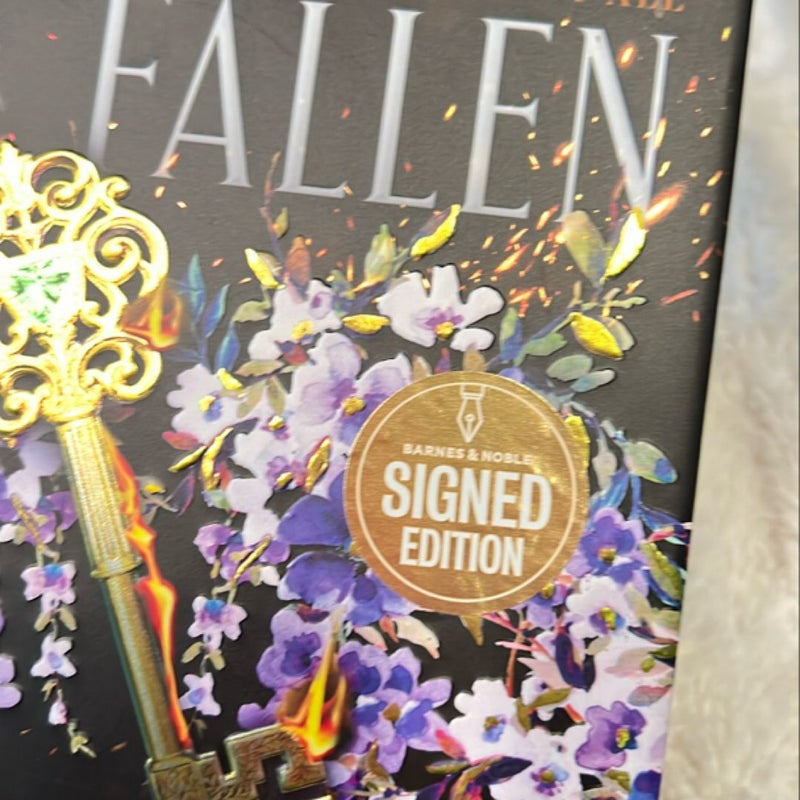Throne of the Fallen SIGNED EDTION!