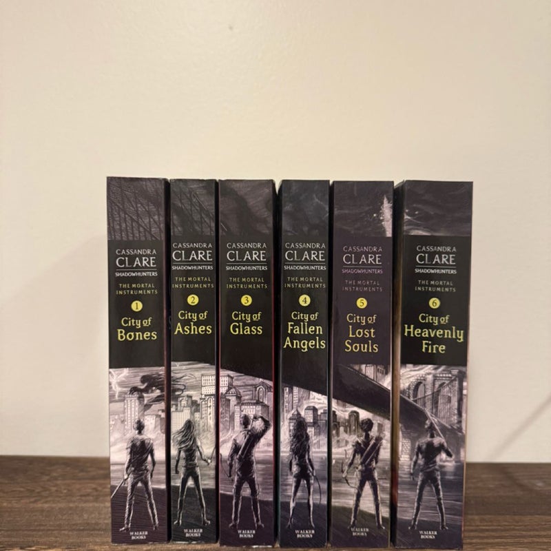 The Mortal Instruments, the Complete Collection