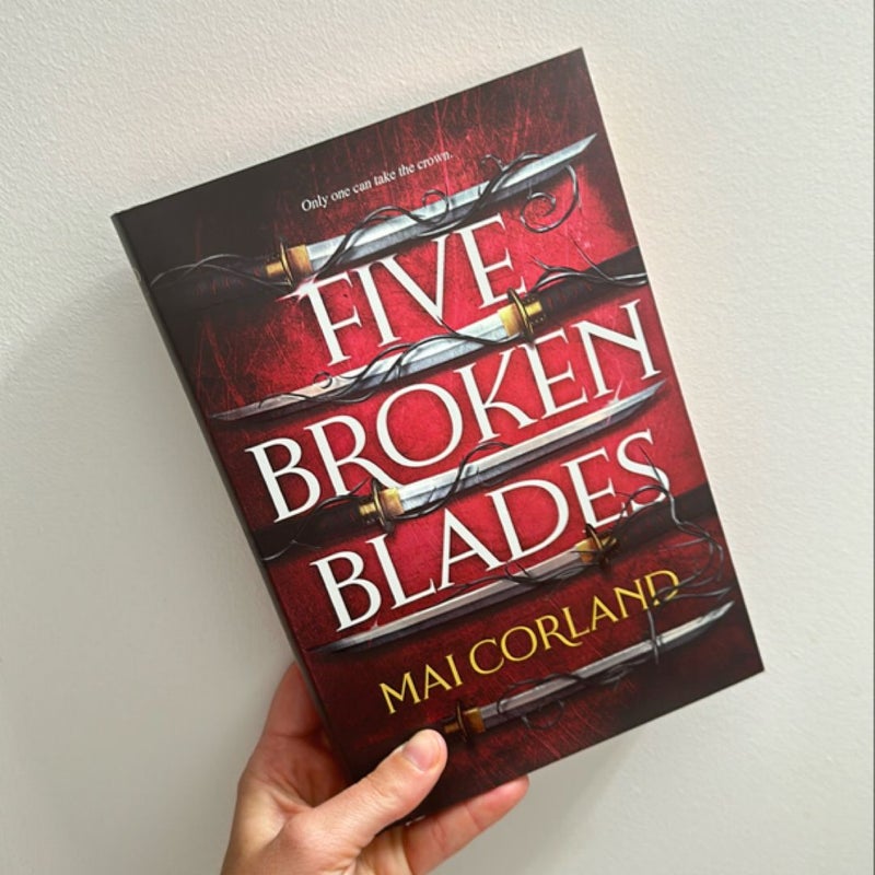 Five Broken Blades (Deluxe Limited Edition)