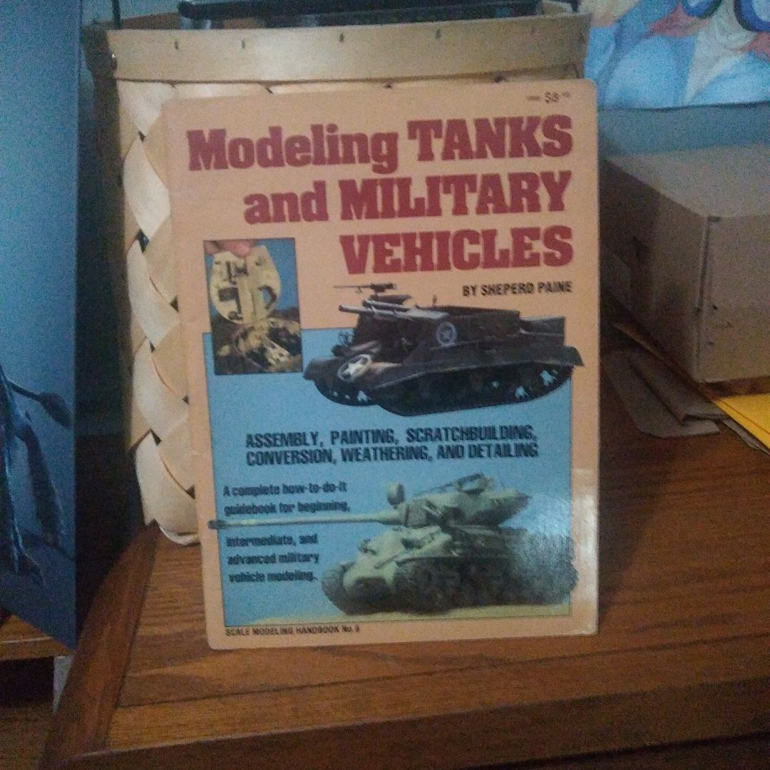 Modeling Tanks and Military Vehicles
