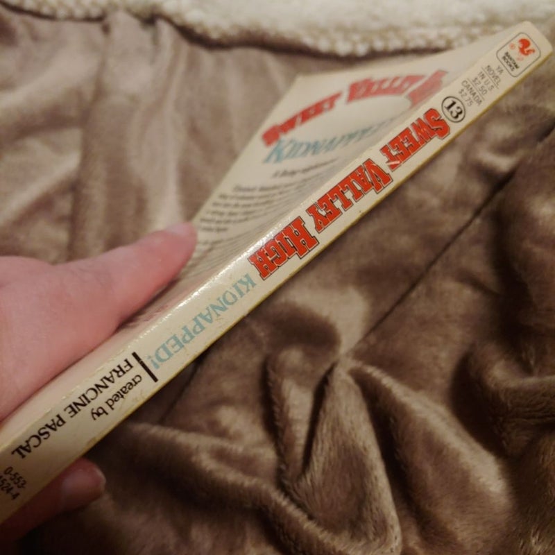 Sweet Valley High 13: Kidnapped!