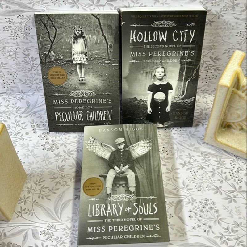 Miss Peregrine's Home for Peculiar Children 3 Paparback Bundle