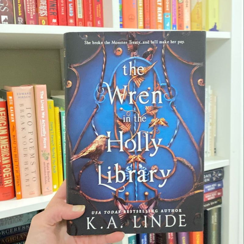 The Wren in the Holly Library (Deluxe Limited Edition)