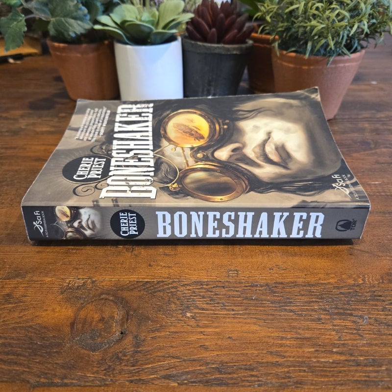 Boneshaker: the Clockwork Century 1