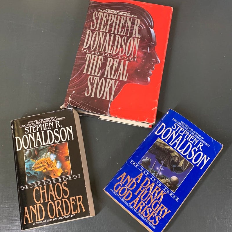 Stephen R. Donaldson Sci-Fi 3 Book Bundle