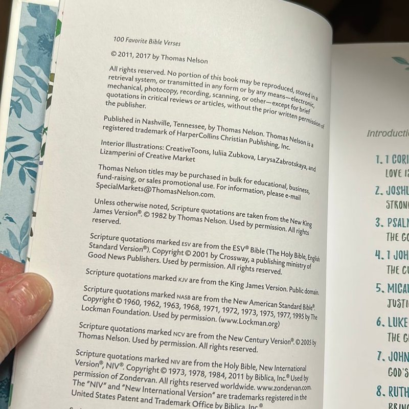 100 Favorite Bible Verses by Thomas Nelson