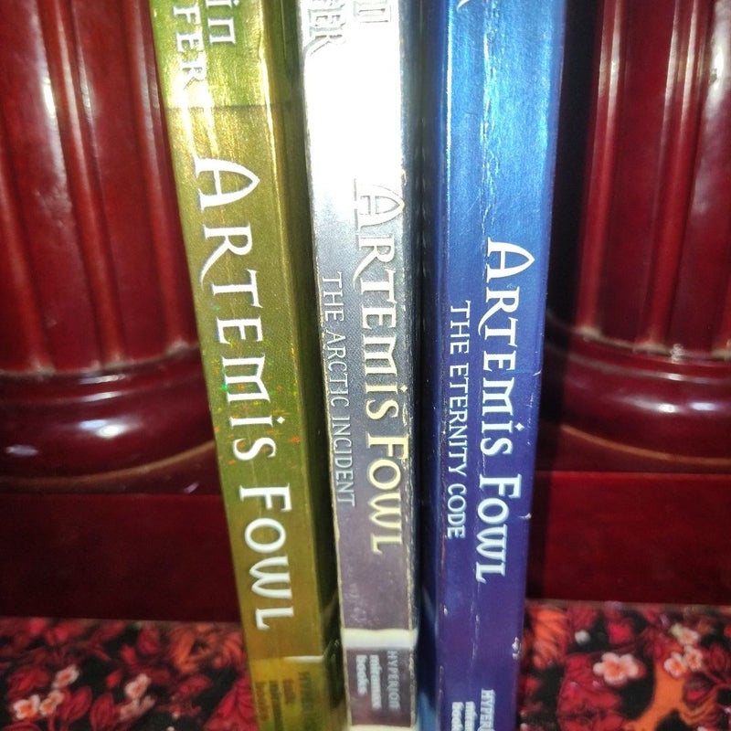 Artemis Fowl Book Lot of 3