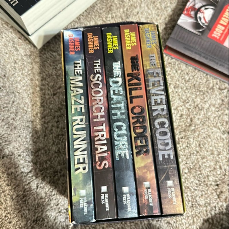 The Maze Runner Series Complete Collection Boxed Set (5-Book)