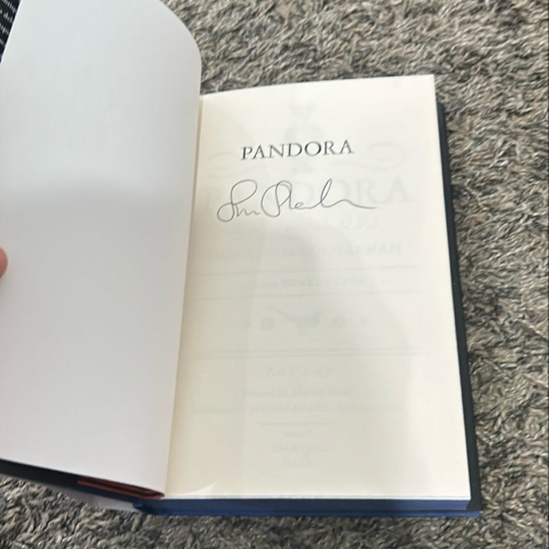 Waterstones Exclusive Pandora