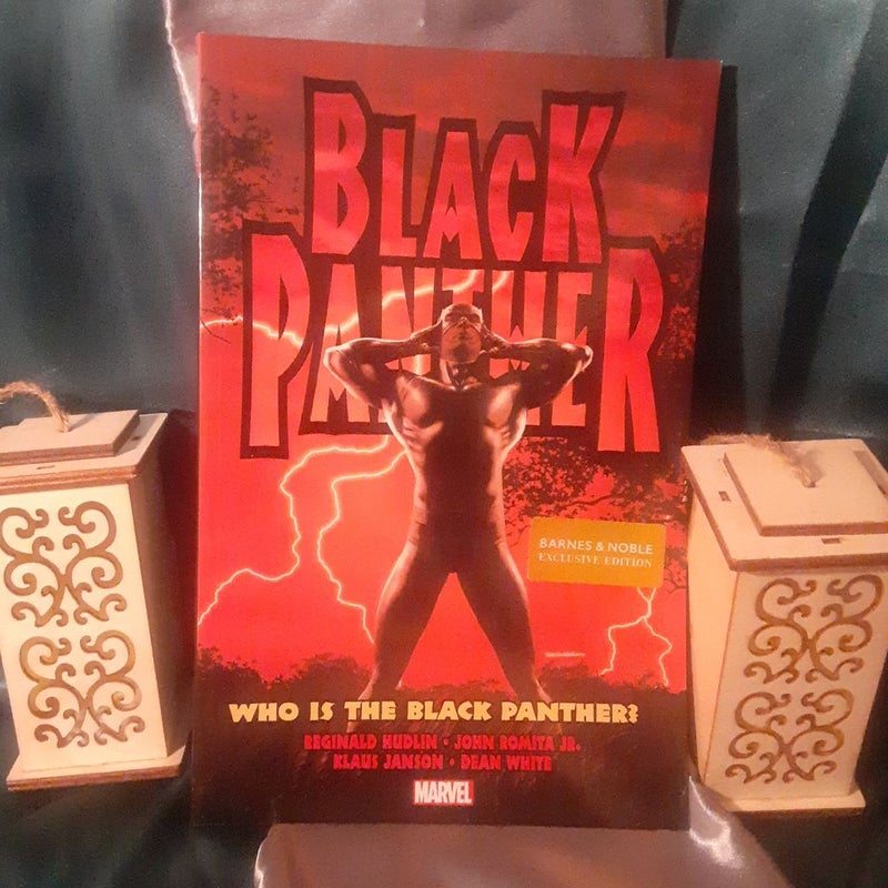 Black Panther : Who is the Black Panther? Barnes & Noble exclusive edition tpb