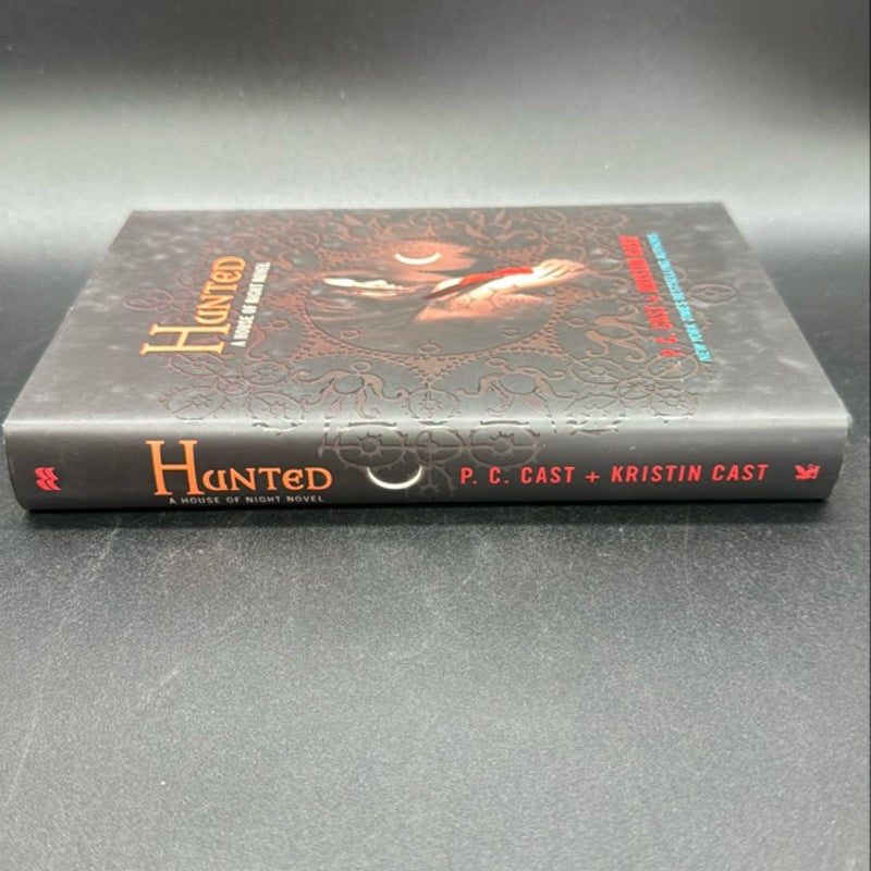 Hunted: A House of Night Novel