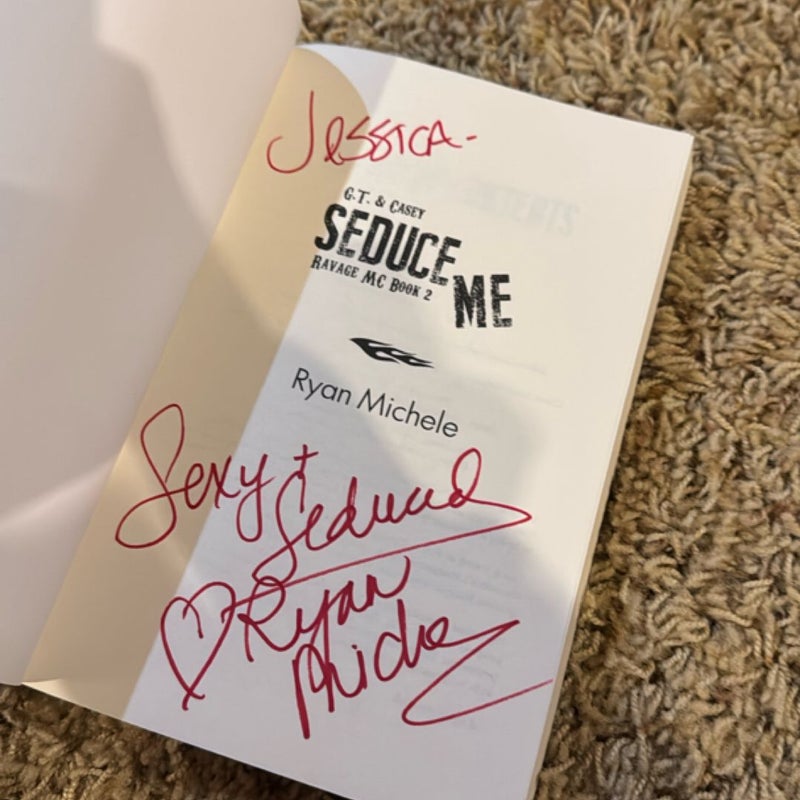 Seduce Me (Ravage MC #2)